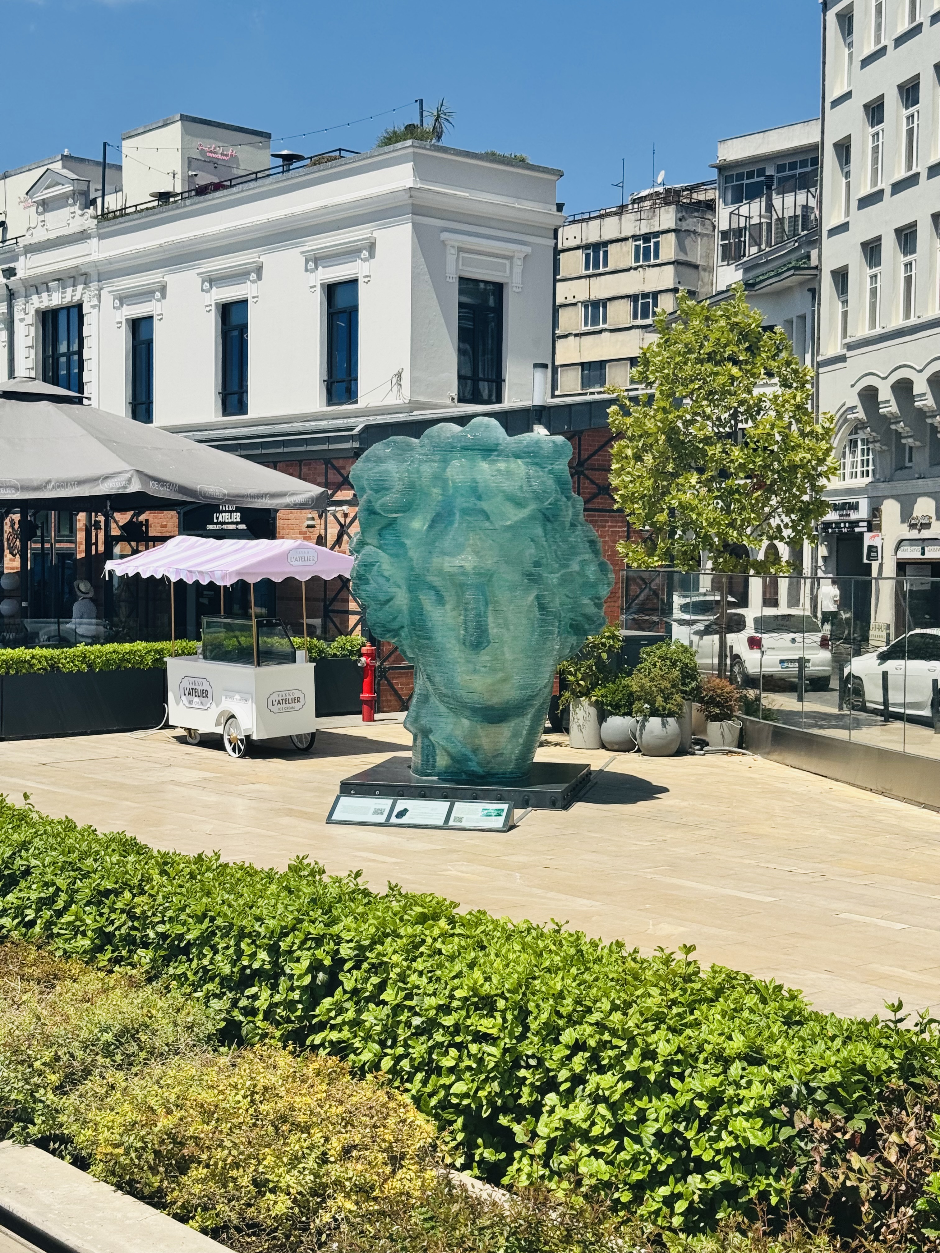 Street sculpture in Karaköy